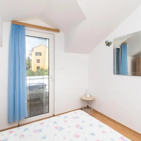 Apartamento Den Tribalj