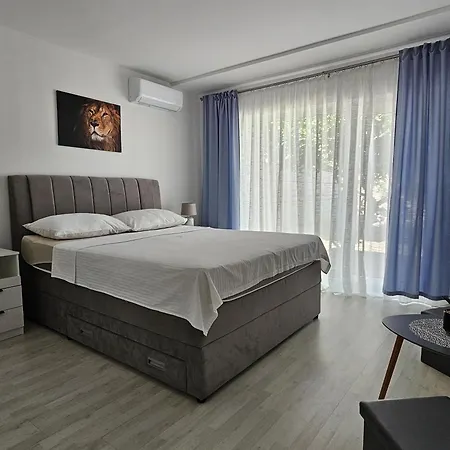 Den Apartamento Tribalj