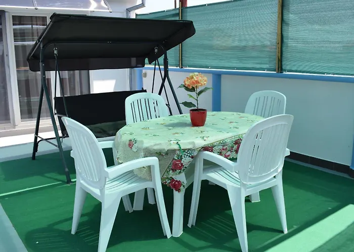 Den Apartamento Tribalj